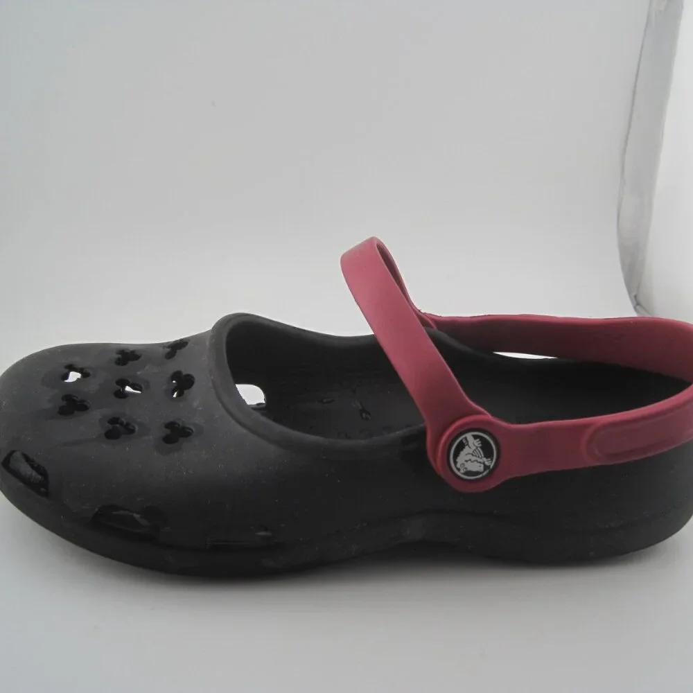CROCS pre owned
